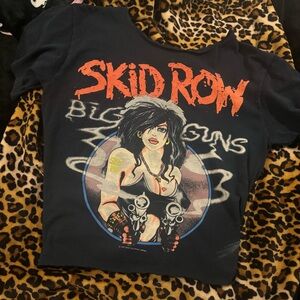 Vintage Skid Row Great Southern Company Big Guns T-Shirt